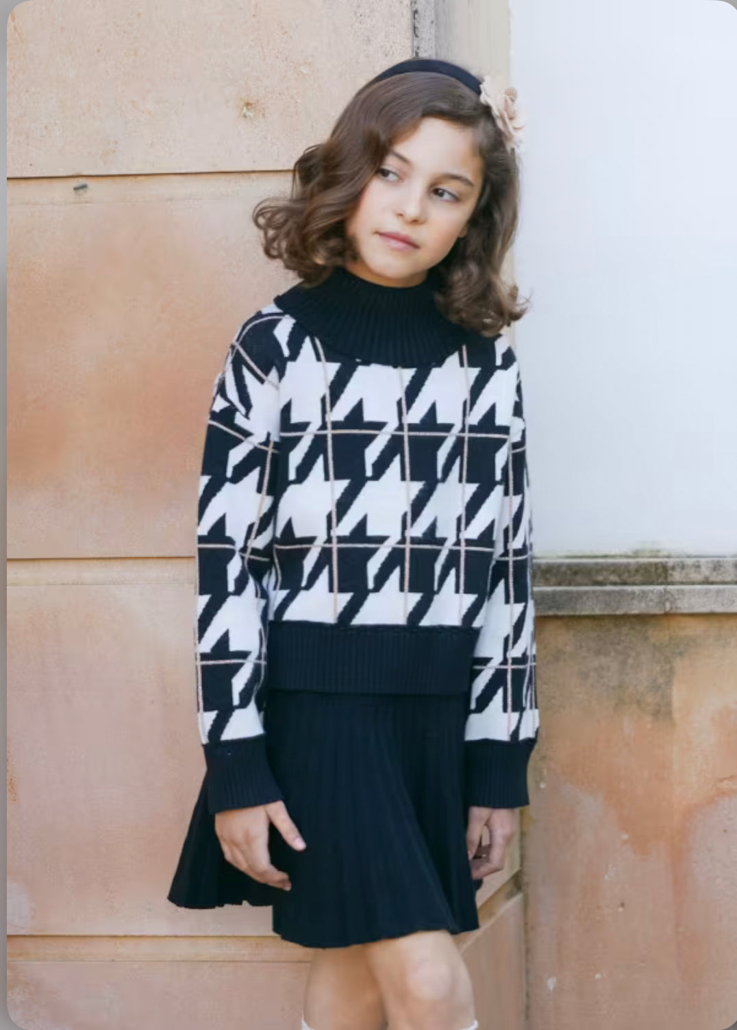 Abel & Lula Girls Black & Ivory Houndstooth Skirt Set