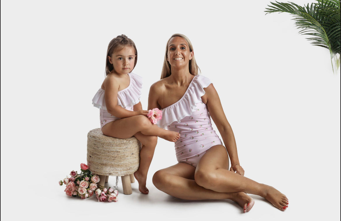 Meia Pata Womens Swimsuit