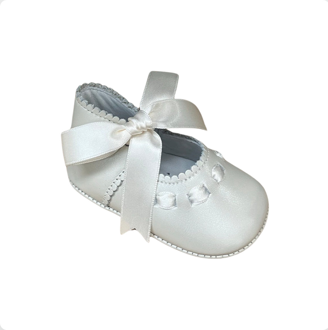 Pretty Originals Baby Girl Cream Leather Bow Pram Shoes
