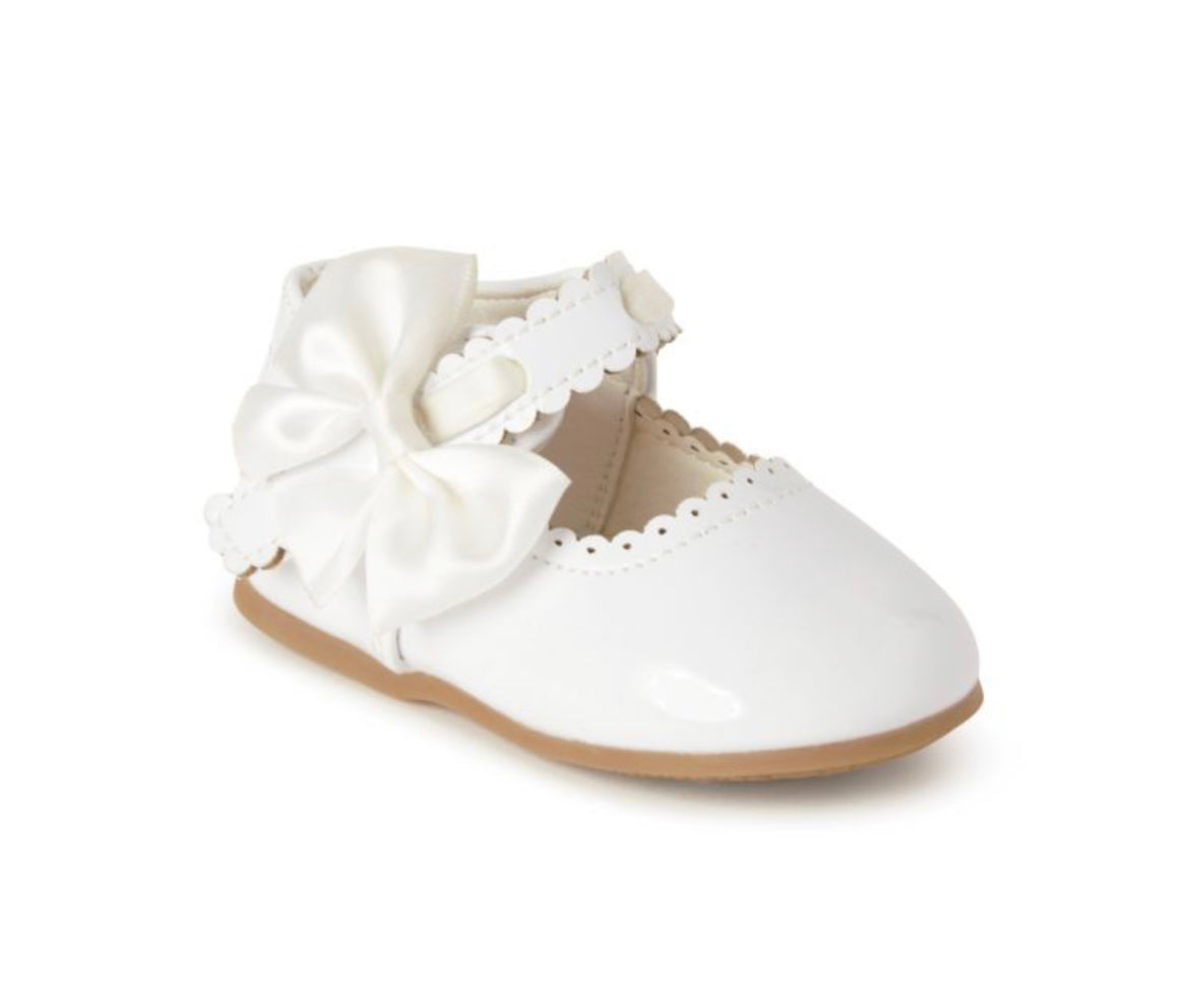 Girls White Bow Patent Shoes