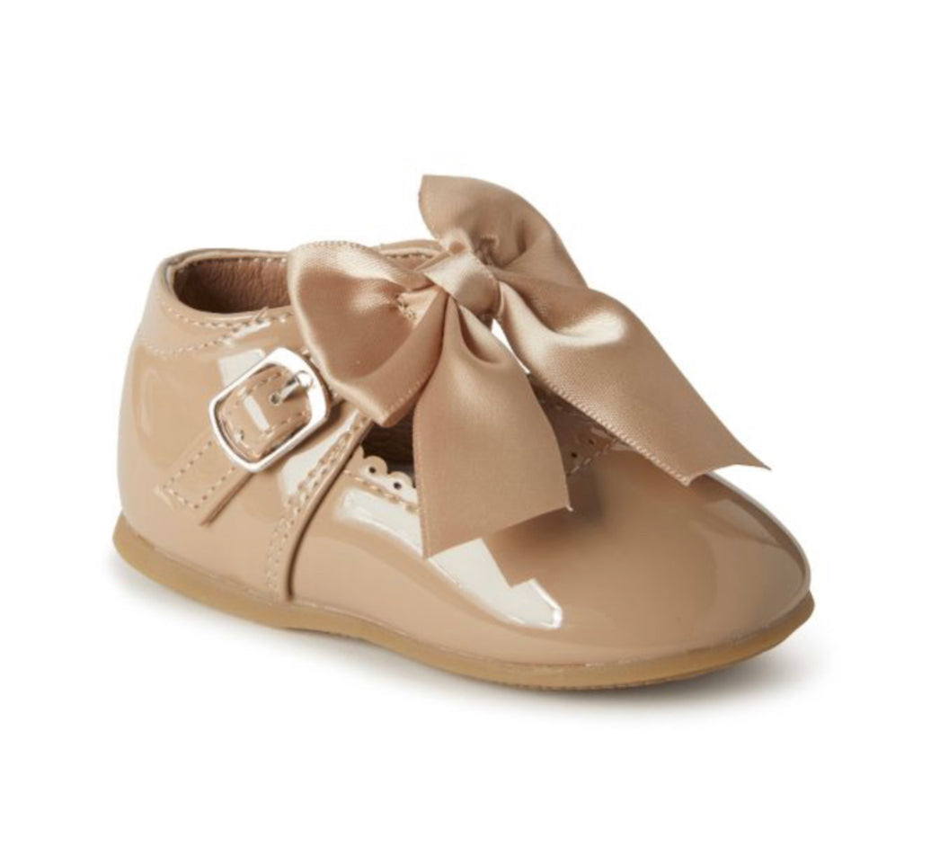 Girls Camel Bow Patent Shoes