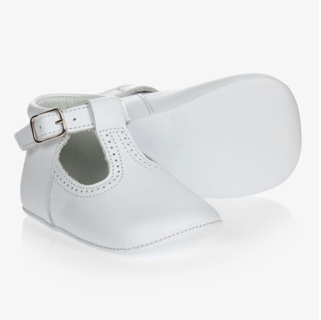 Pretty Originals Unisex White Leather T Bar Pram Shoes